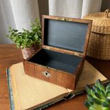 Jewelry box "in the shade of roses"