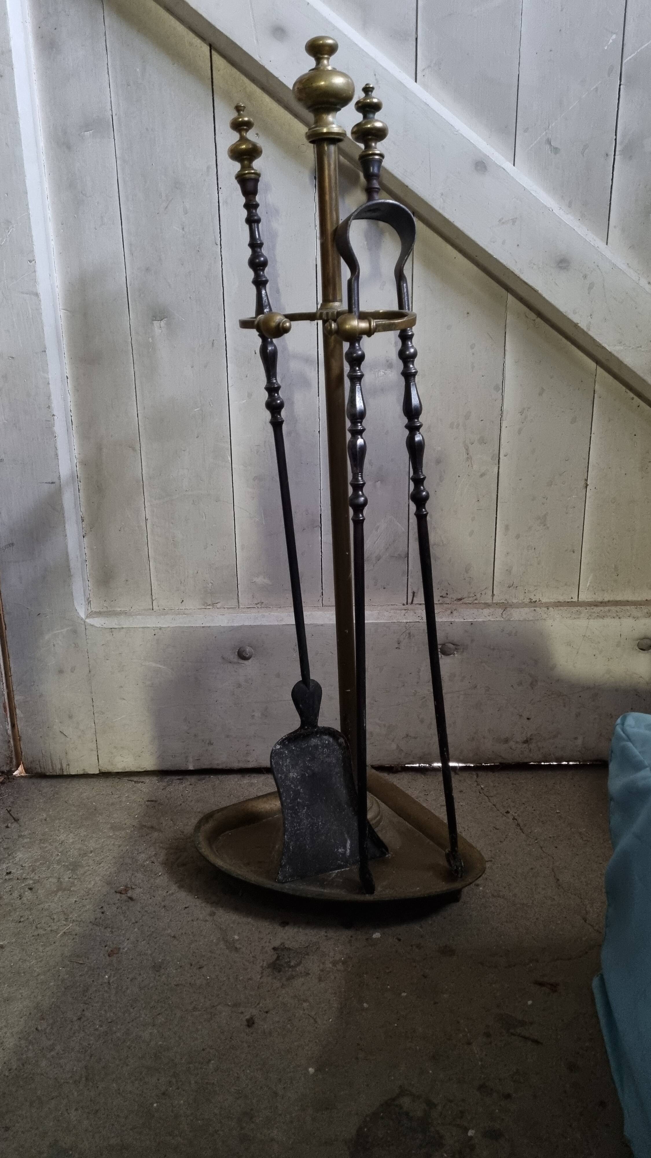 Chimney servant