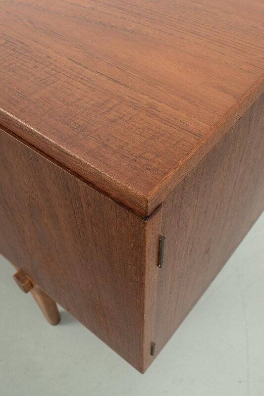 Vintage Sideboard by Hans Wegner