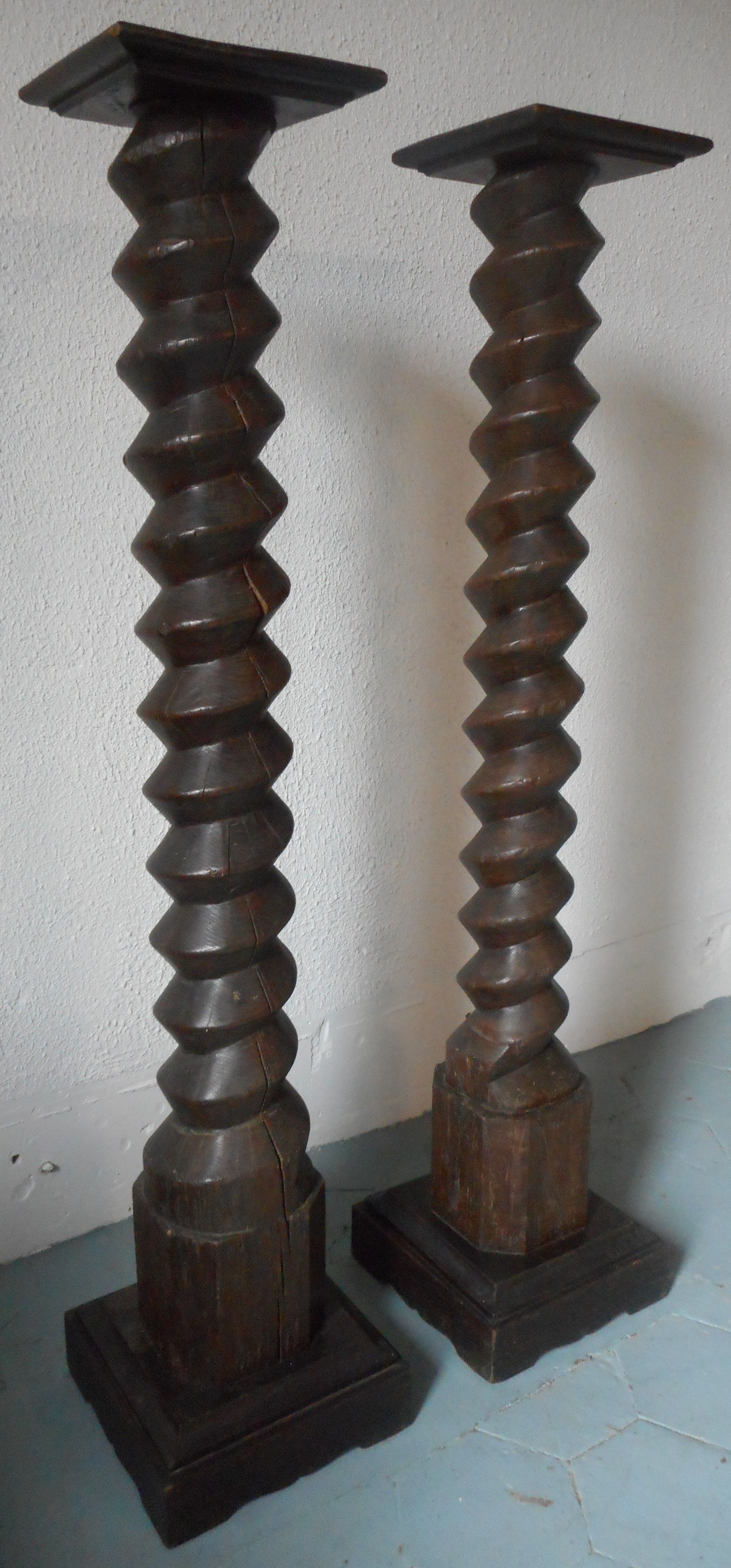 Pair of press screw harnesses