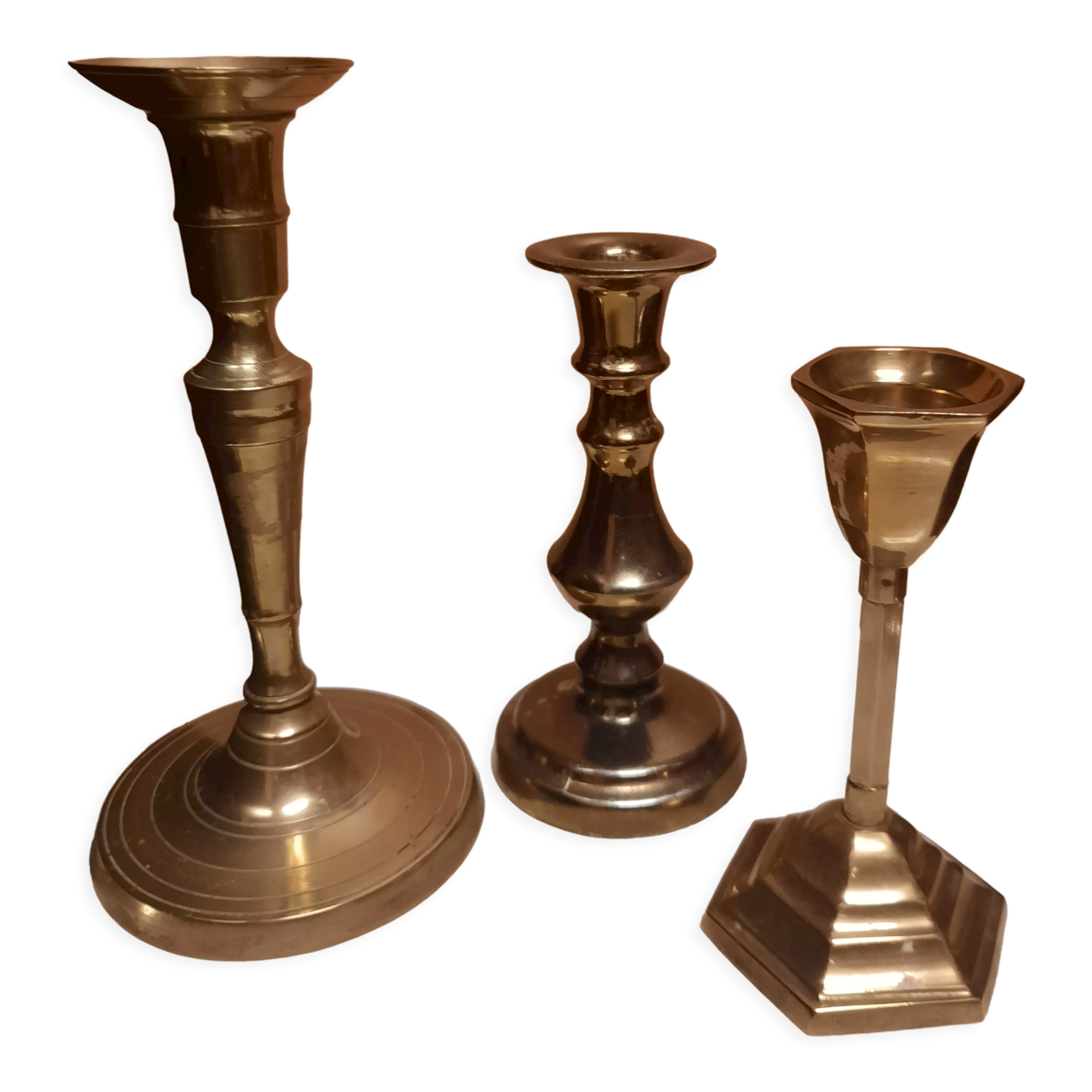 Trio de bougeoirs en bronze