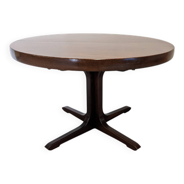 Extendable dining room round table Baumann, France circa 1970