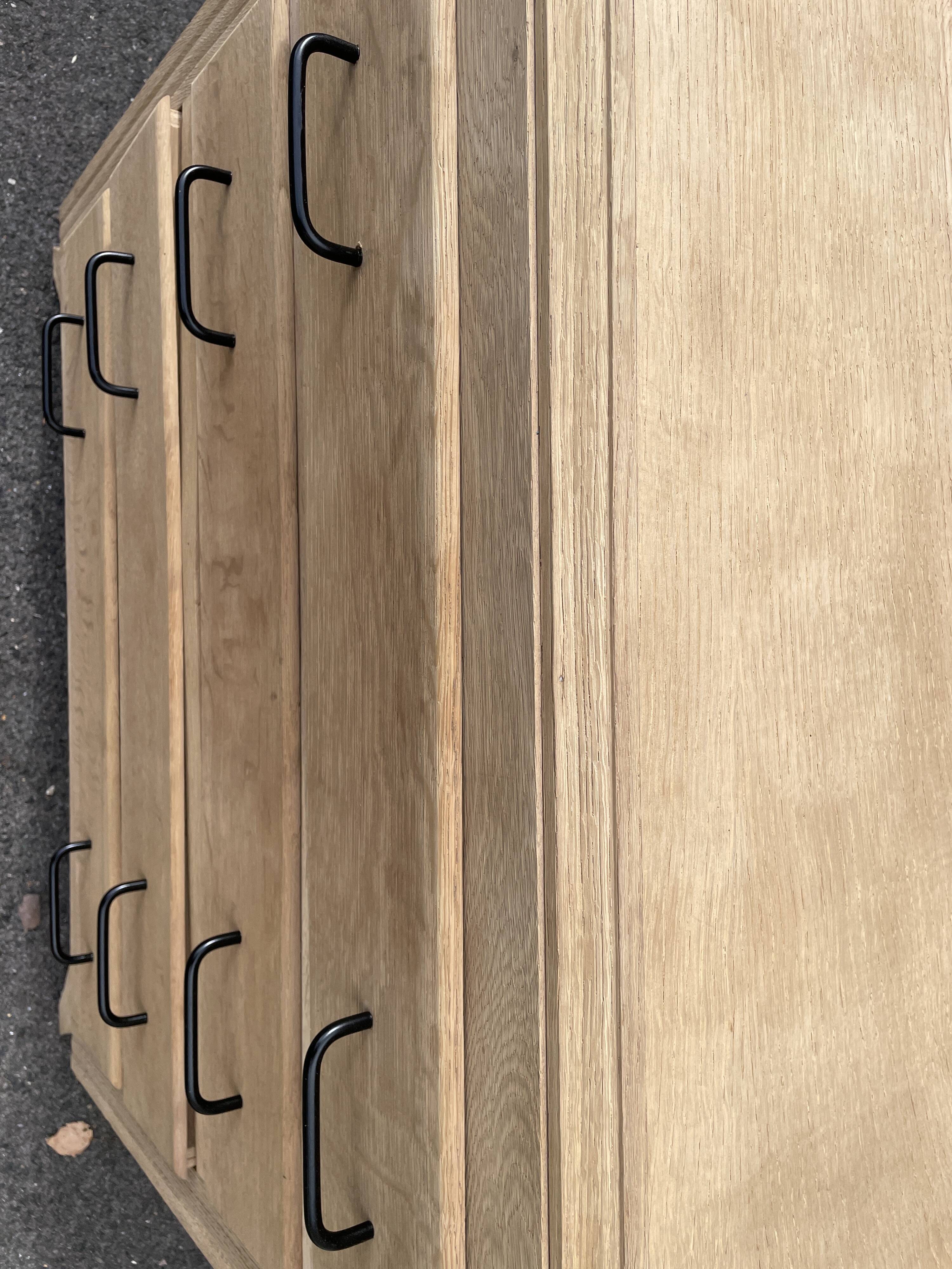 Old dresser restyled