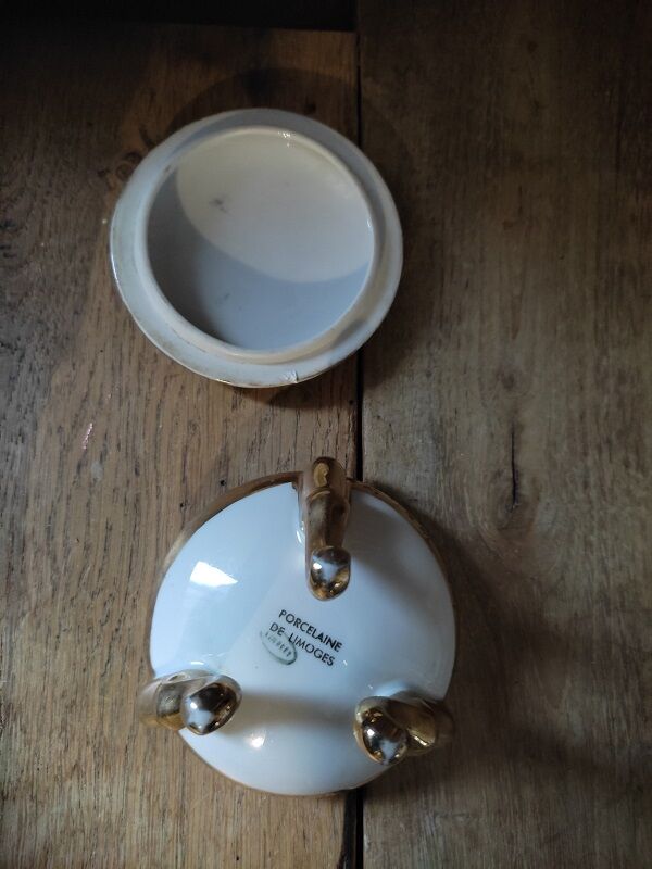 Bonbonnière pedestal table holder rings porcelain limoge