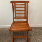 Folding teak children's chair