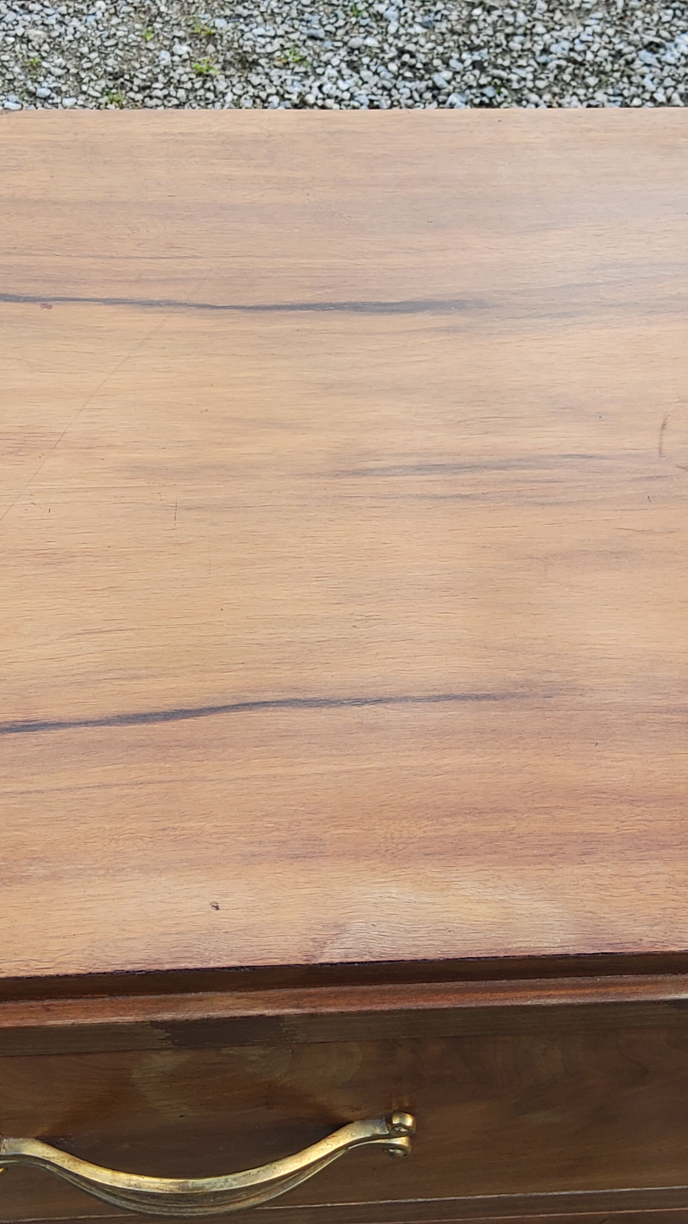 Chest of drawers from the 40s/50s in golden blond walnut 3 drawers feet compass