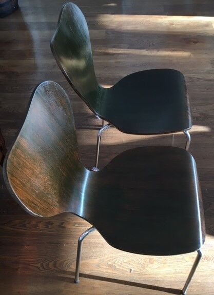 Pair of butterfly 3107 chairs by Arne Jacobsen pilot version, 1955