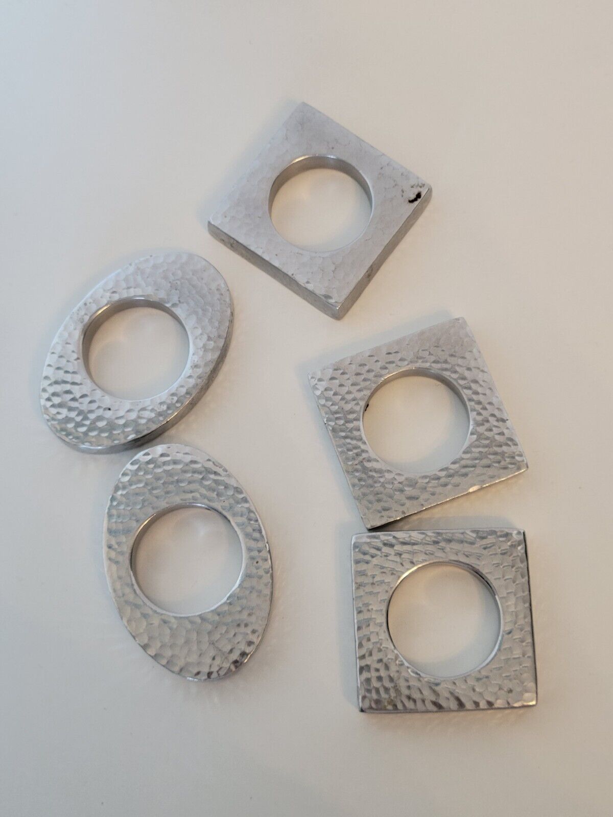 Serving set tray + aperitif cups in raw aluminum