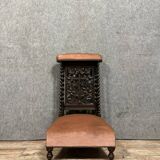 Prie Dieu Napoleon III period in carved wood circa 1850