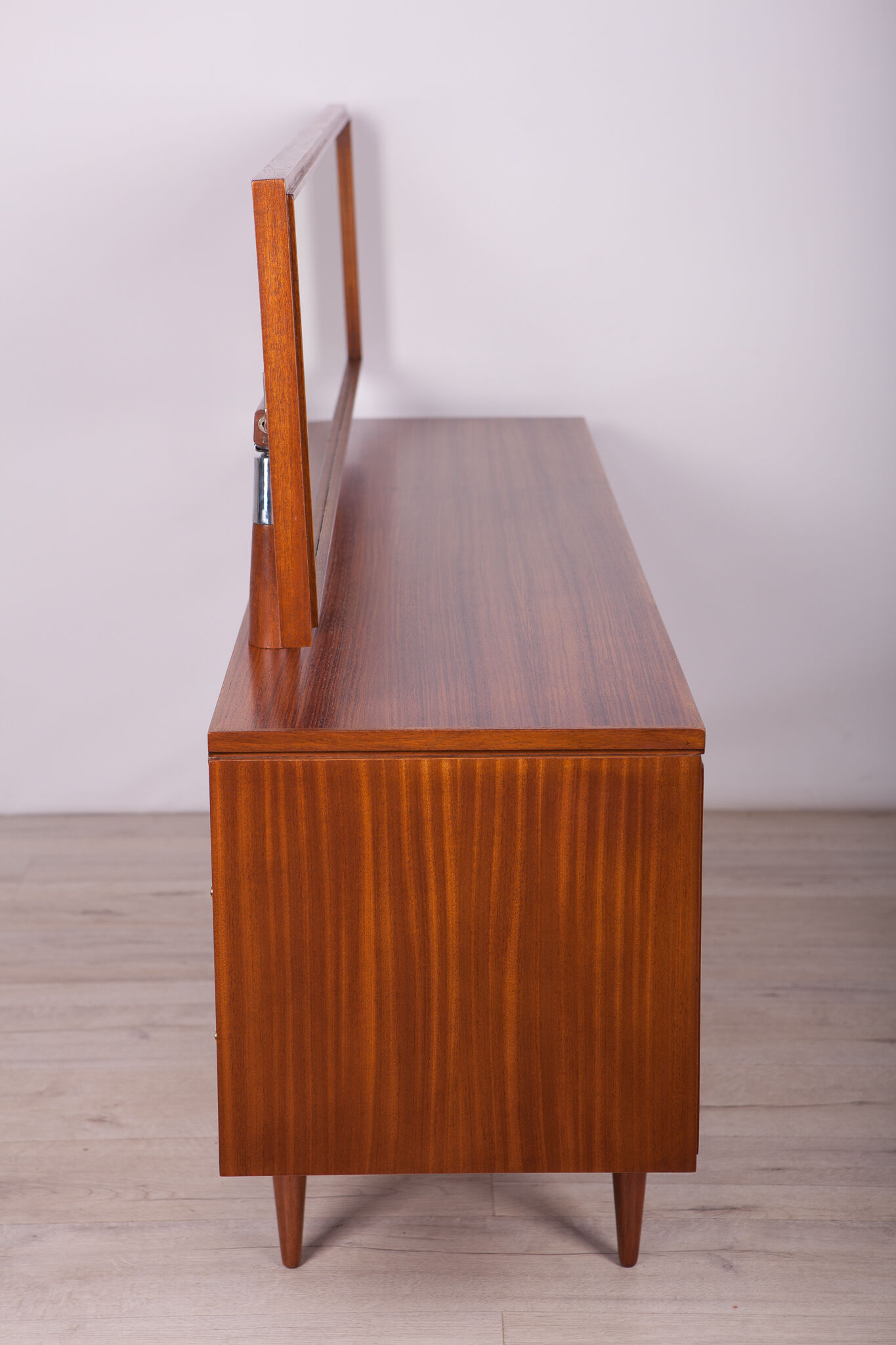 Dressing table from White & Newton, 1960s