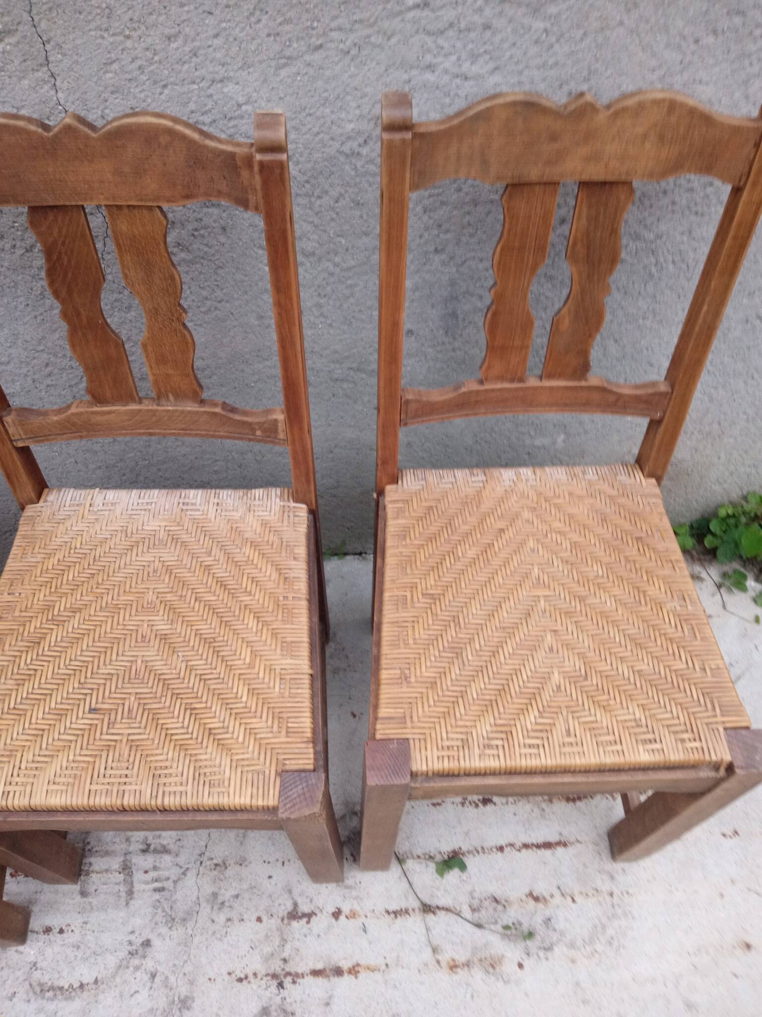 4 oak chairs