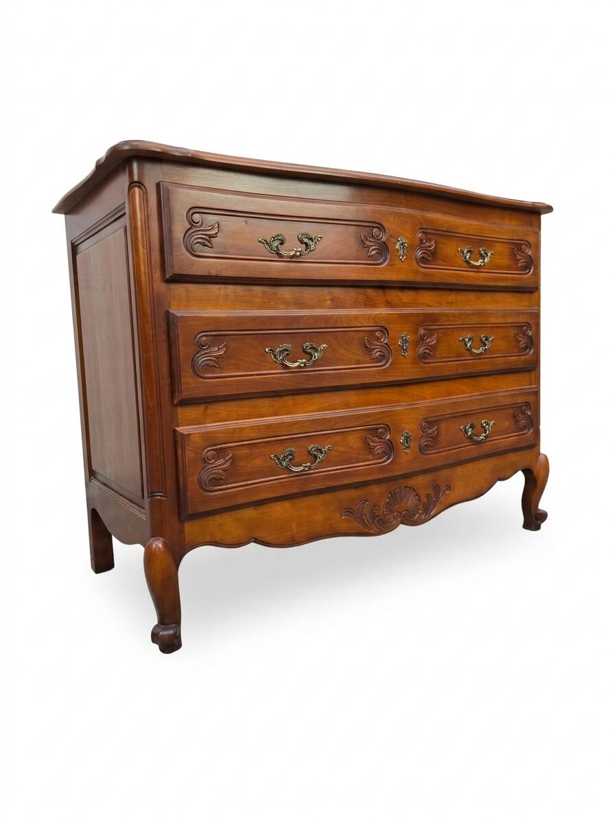 Curved commode in Louis XV style made of cherry wood.
