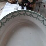 Plat ovale frise lauriers modèle ney