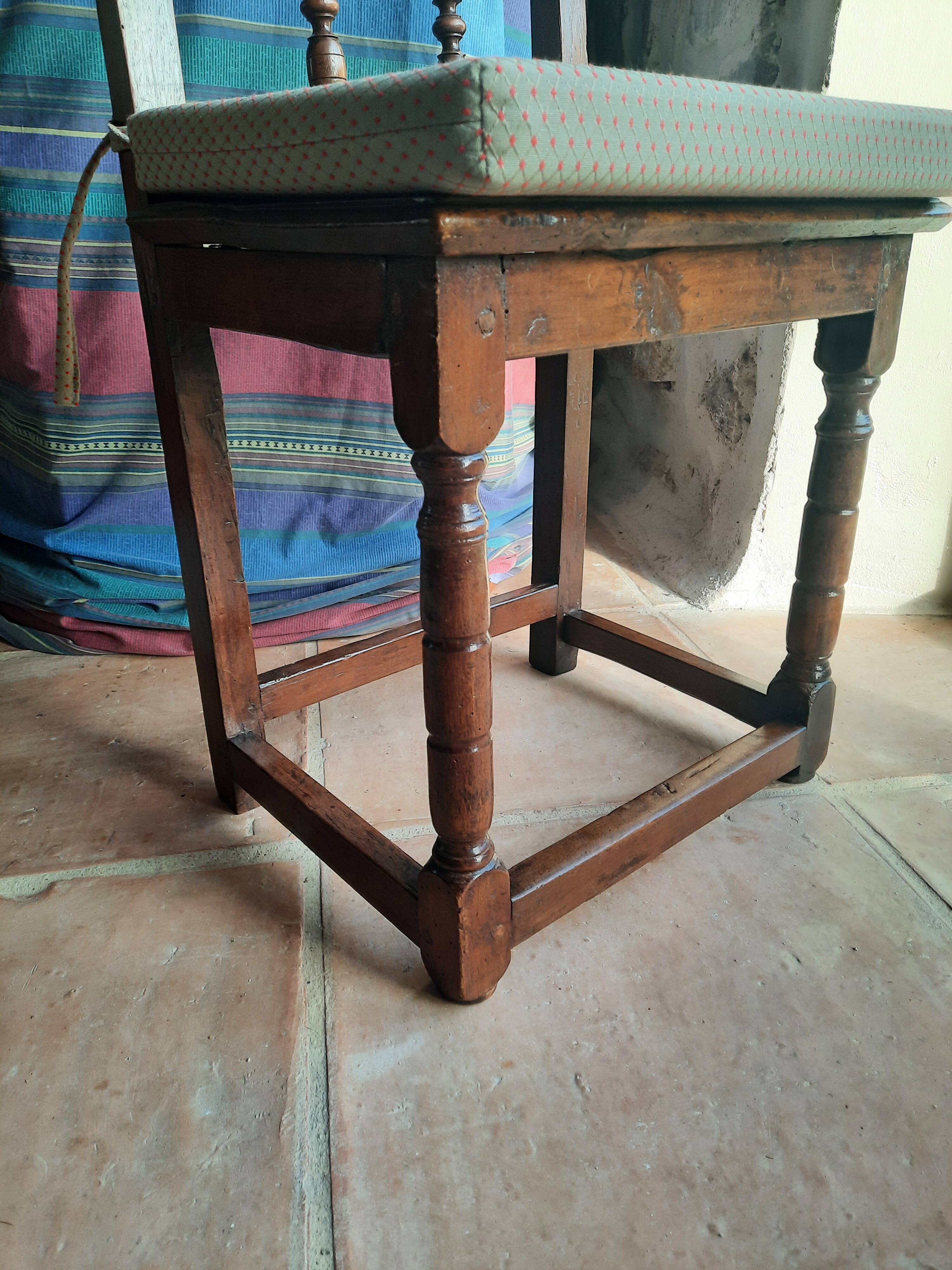 Set of 6 antique hazelwood chairs, 17th–18th century