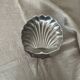 vintage shell-shaped bowl / empty pocket in metal (stainless steel)