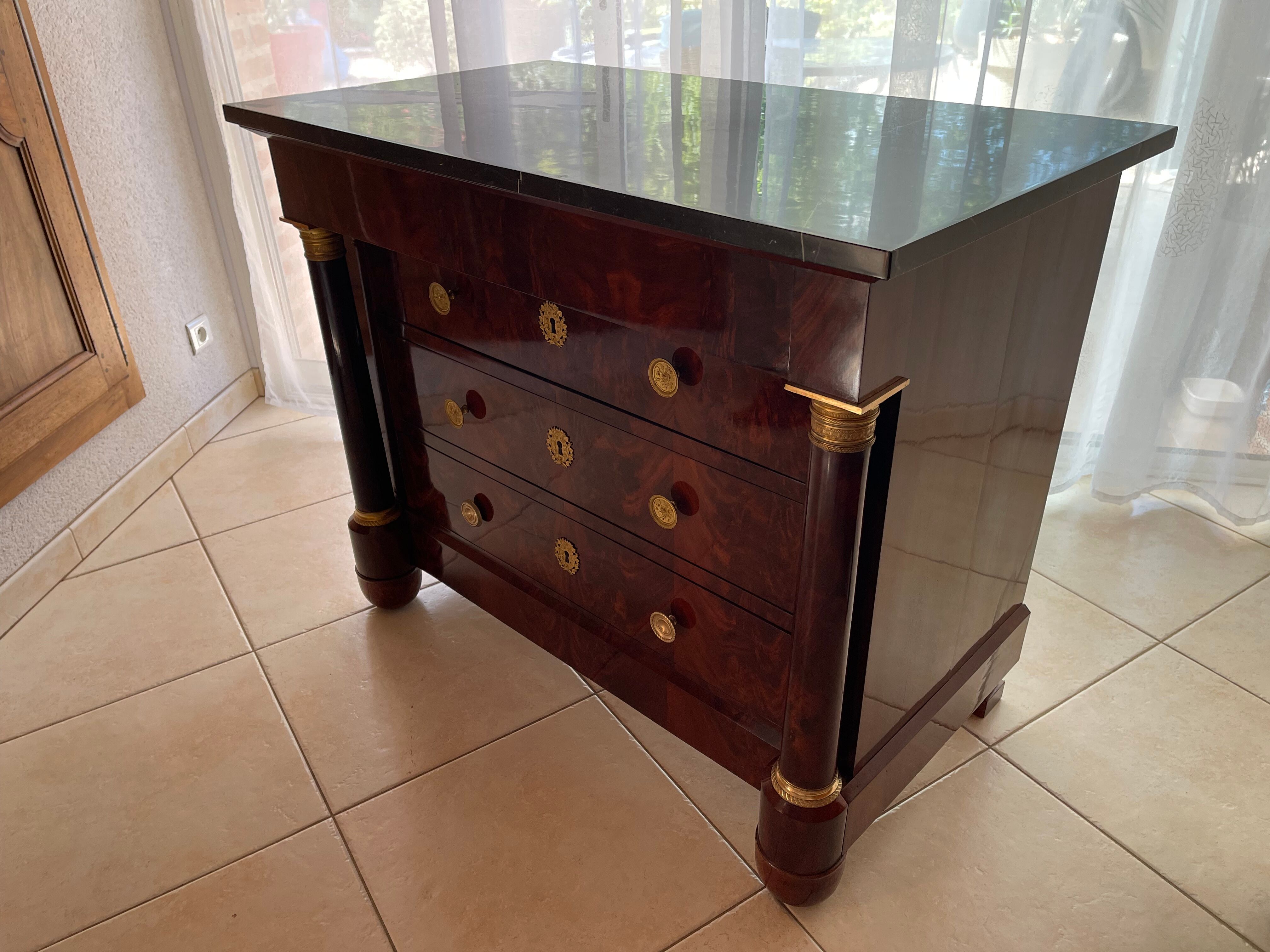 Commode empire in mahogany veneer