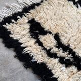 Azilal white and black Moroccan rug - 167 x 72 cm