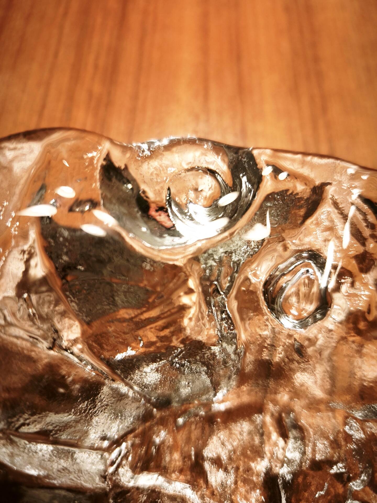 Snail-shaped pocket bowl / Fossil Jolanda Prinsen Walther Glass