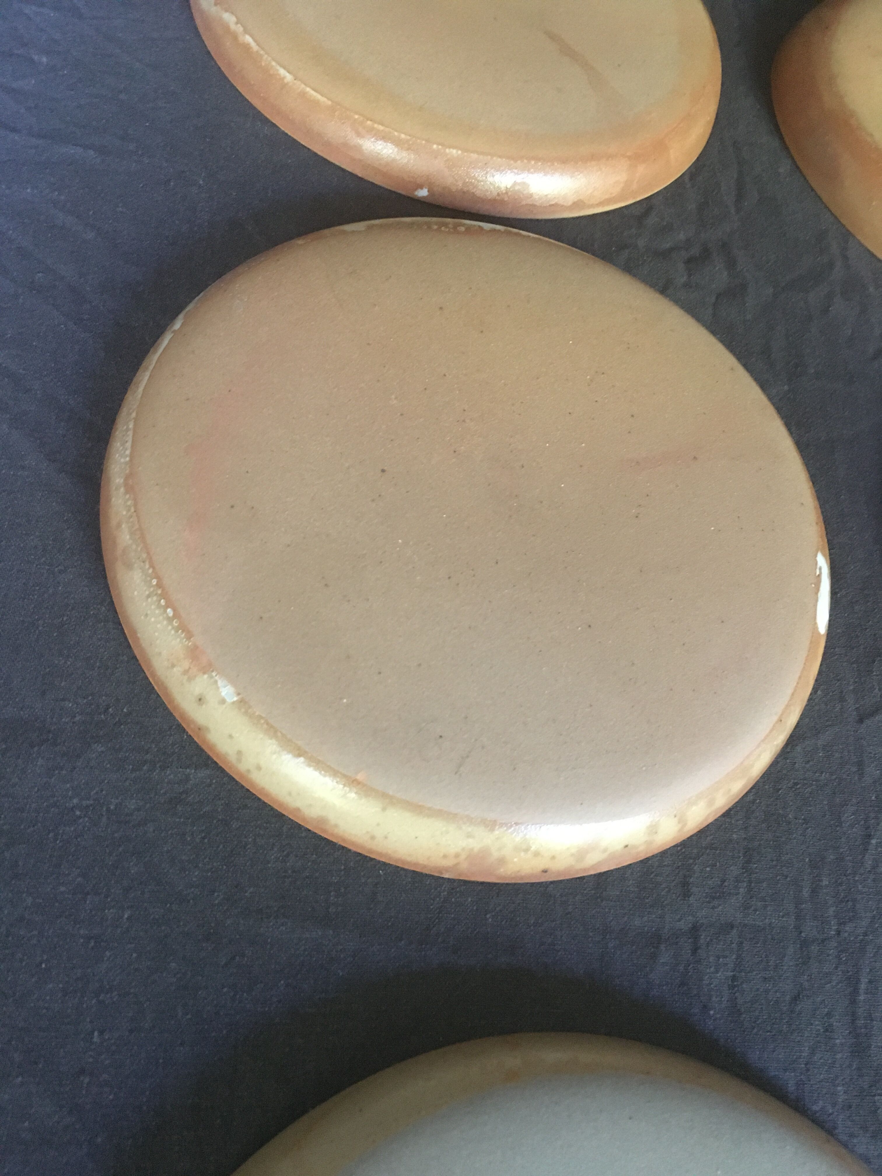Lot of 6 flat sandstone plates