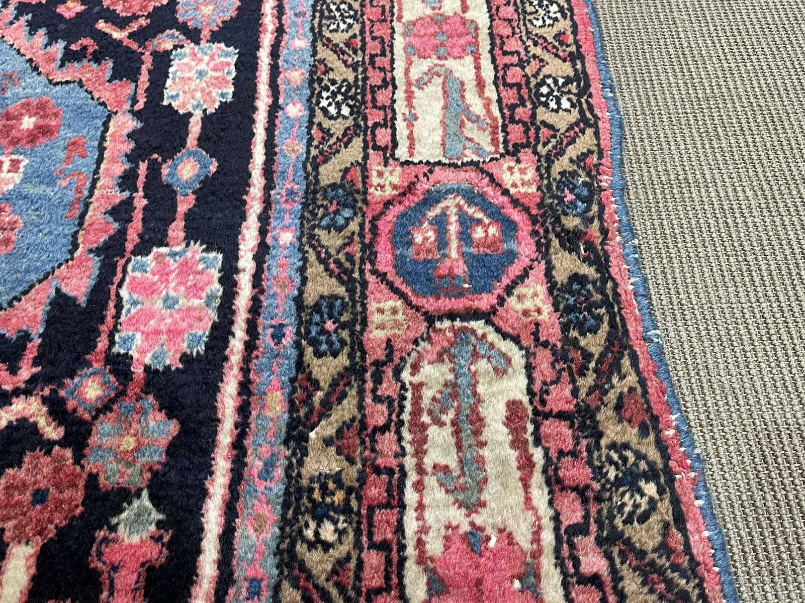 Handmade wool Iranian carpet - 2.27m x 1.37m