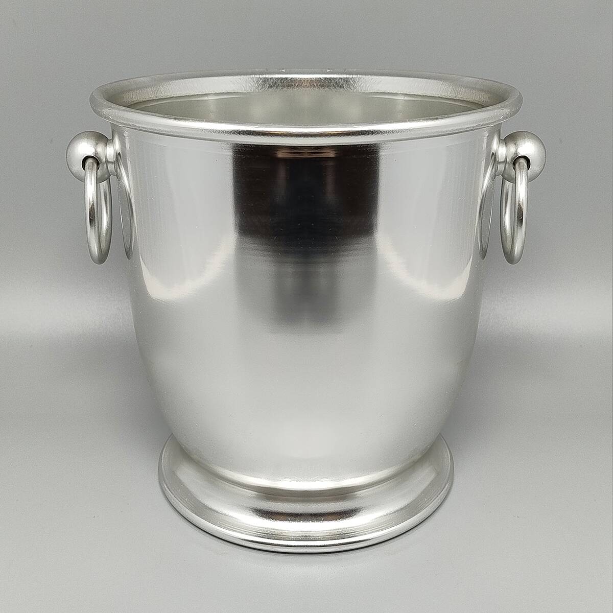 Seau à glace époustouflant des années 1970 par ARIR. Fabriqué en Italie.