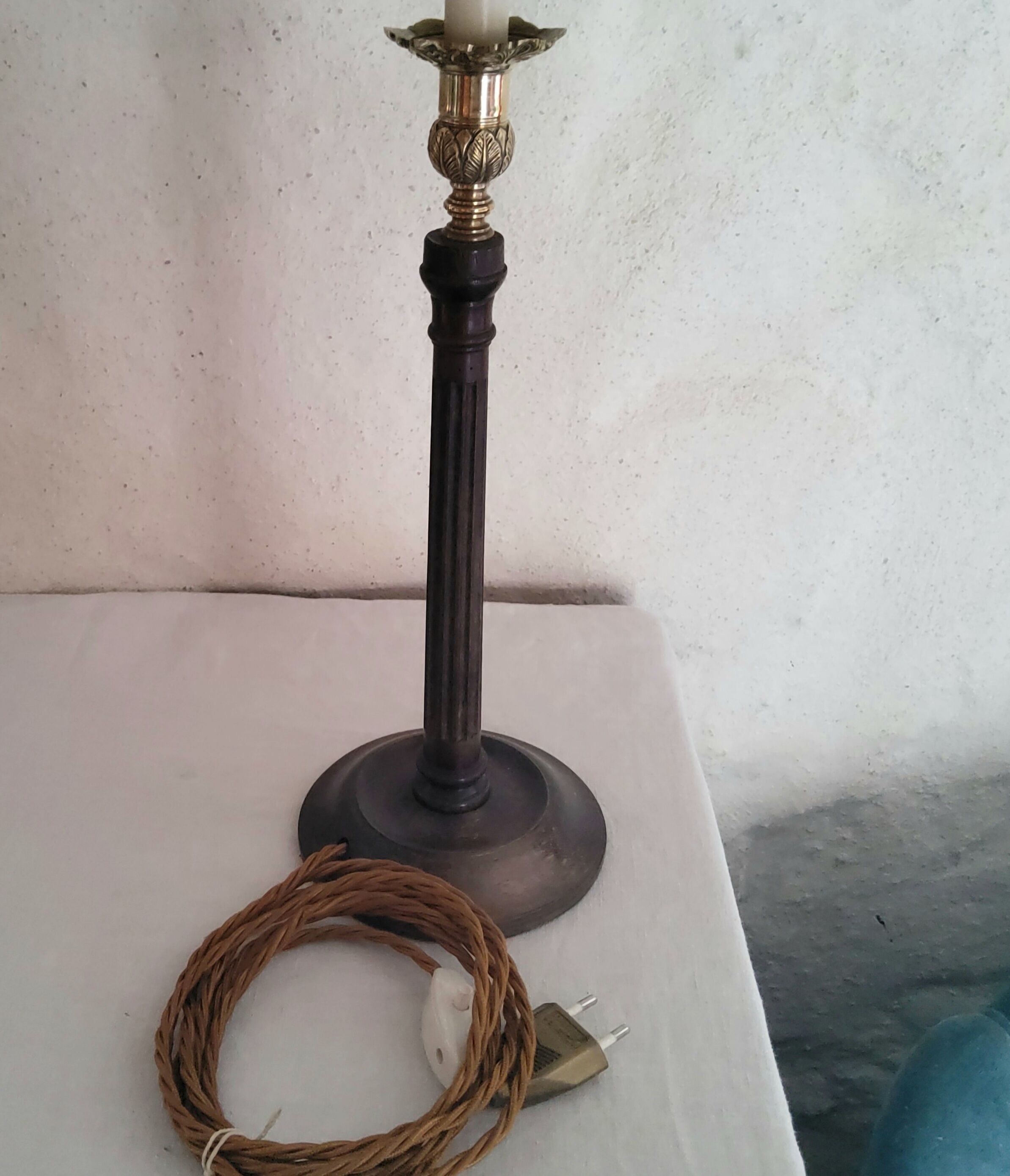 Candle holder lamp