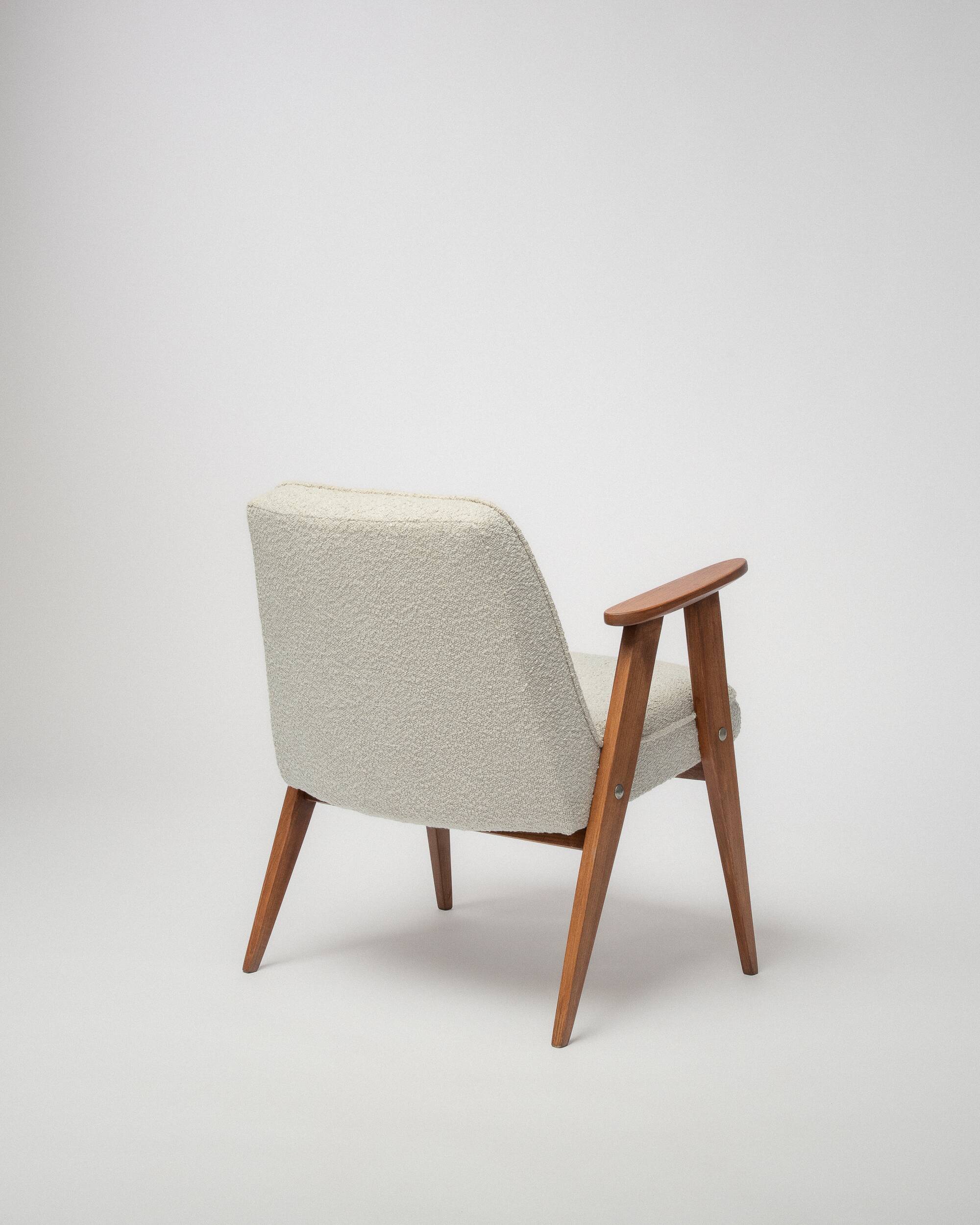 Fauteuils Chierowski 366 vintage restaurés, style moderne du milieu du siècle, lot de 2