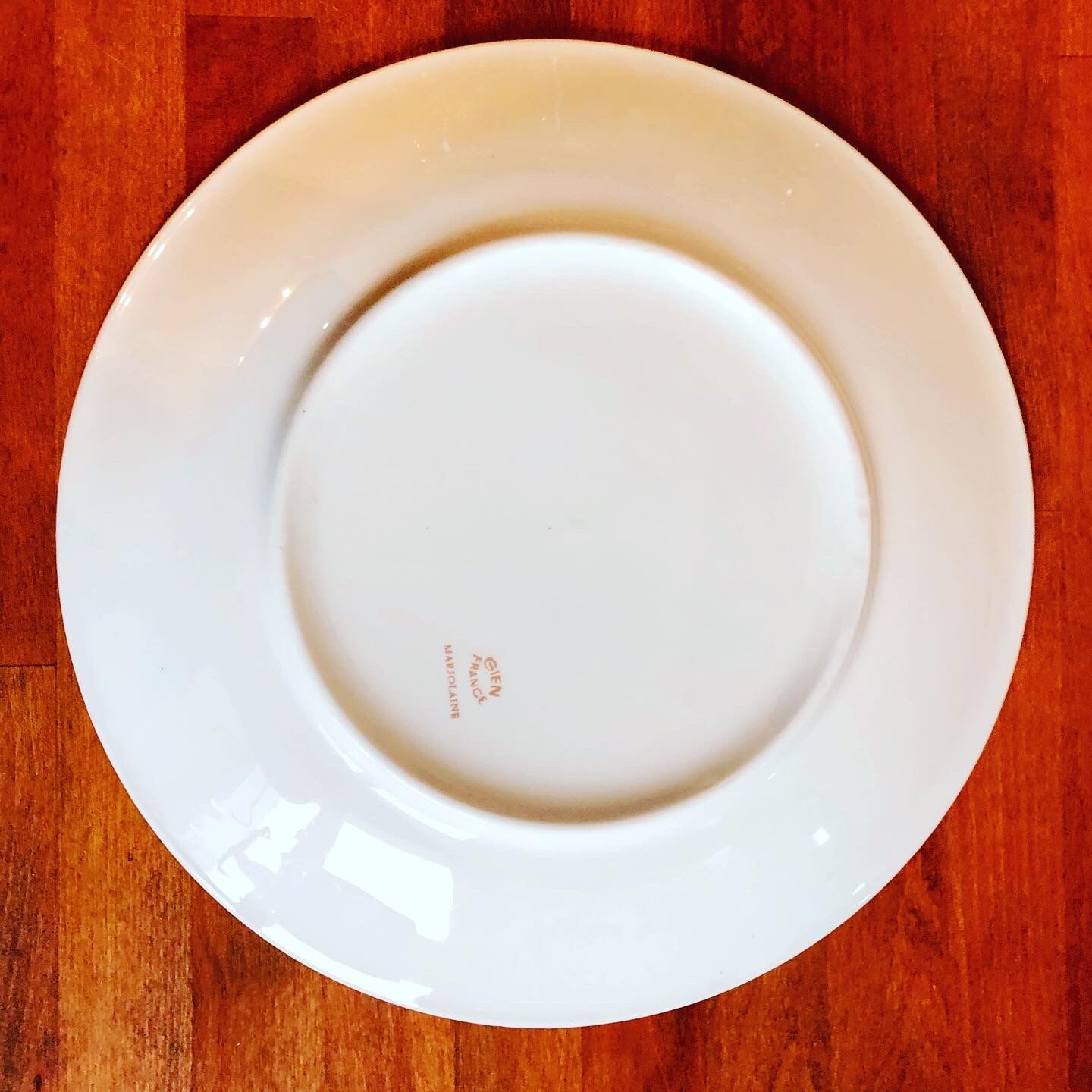 Porcelain dish
