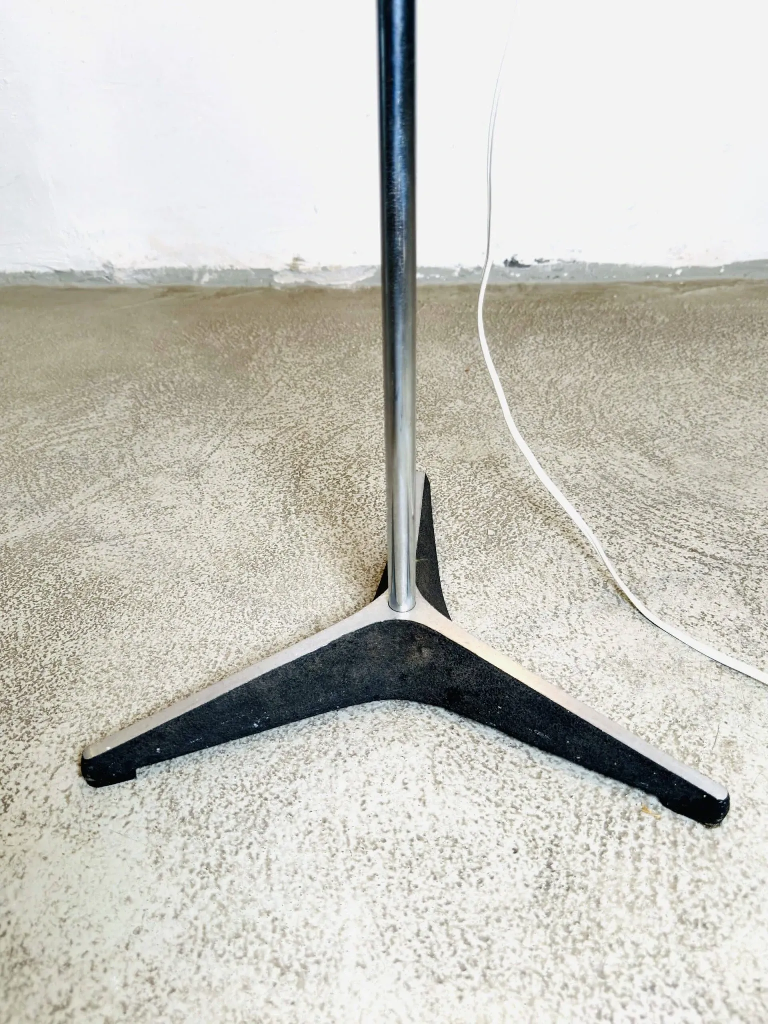D-2003 Floor Lamp By Jan Jaspers For Raak Amsterdam, The Netherlands, 1950S