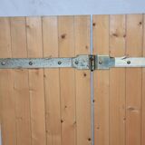 Folding double-leaf wooden shutter