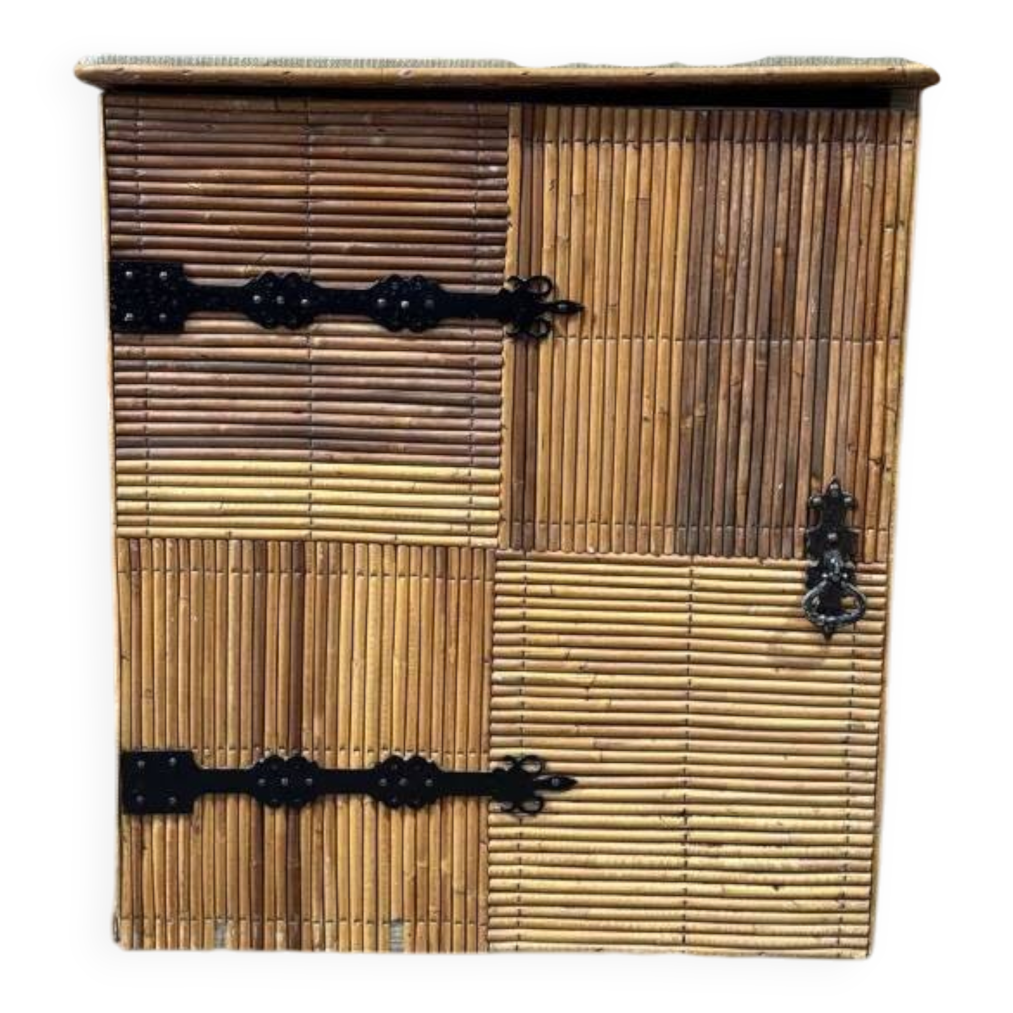 Small side buffet in rattan - Attributed to Audoux-Minet