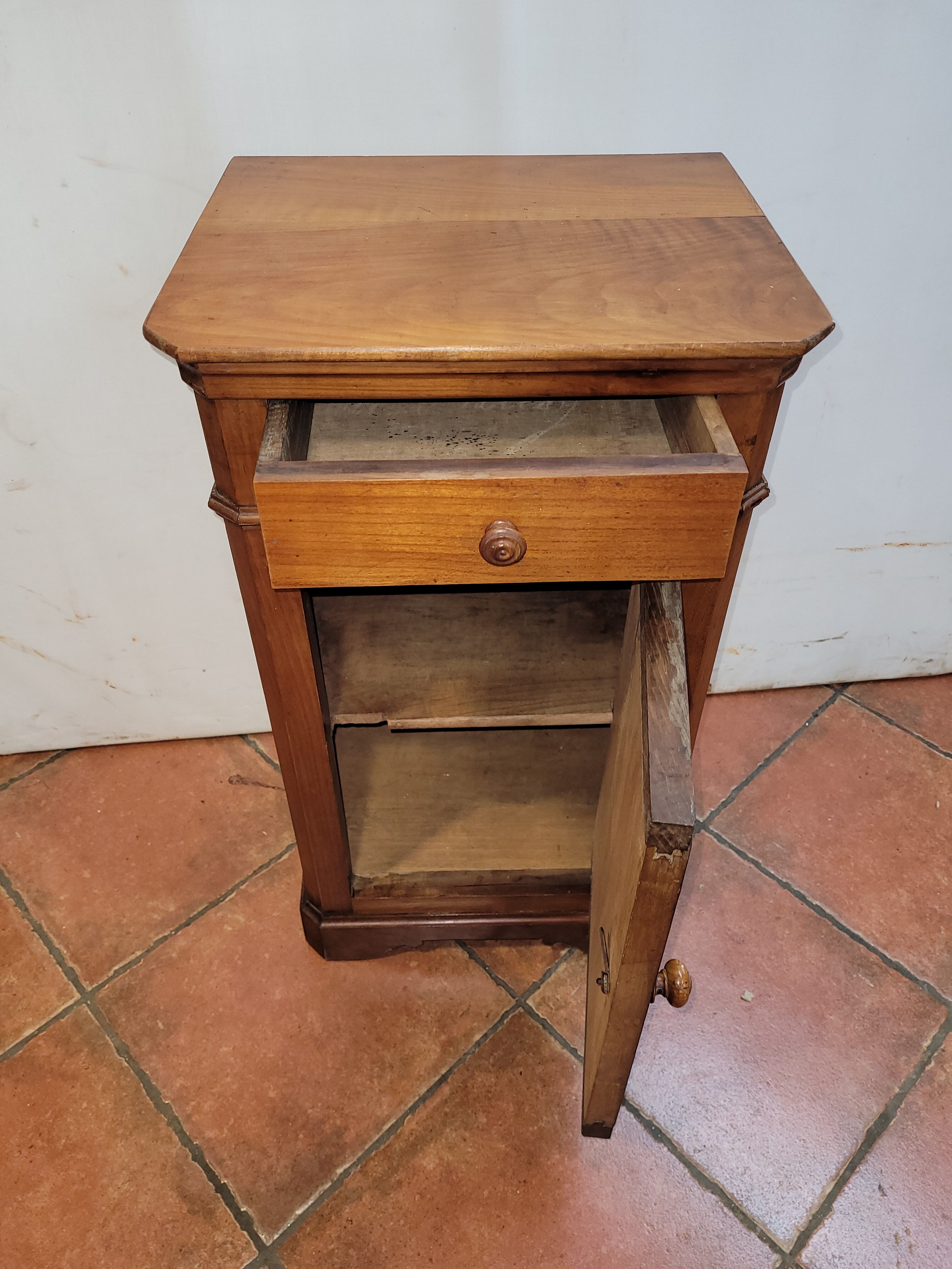 Bedside Louis Philippe