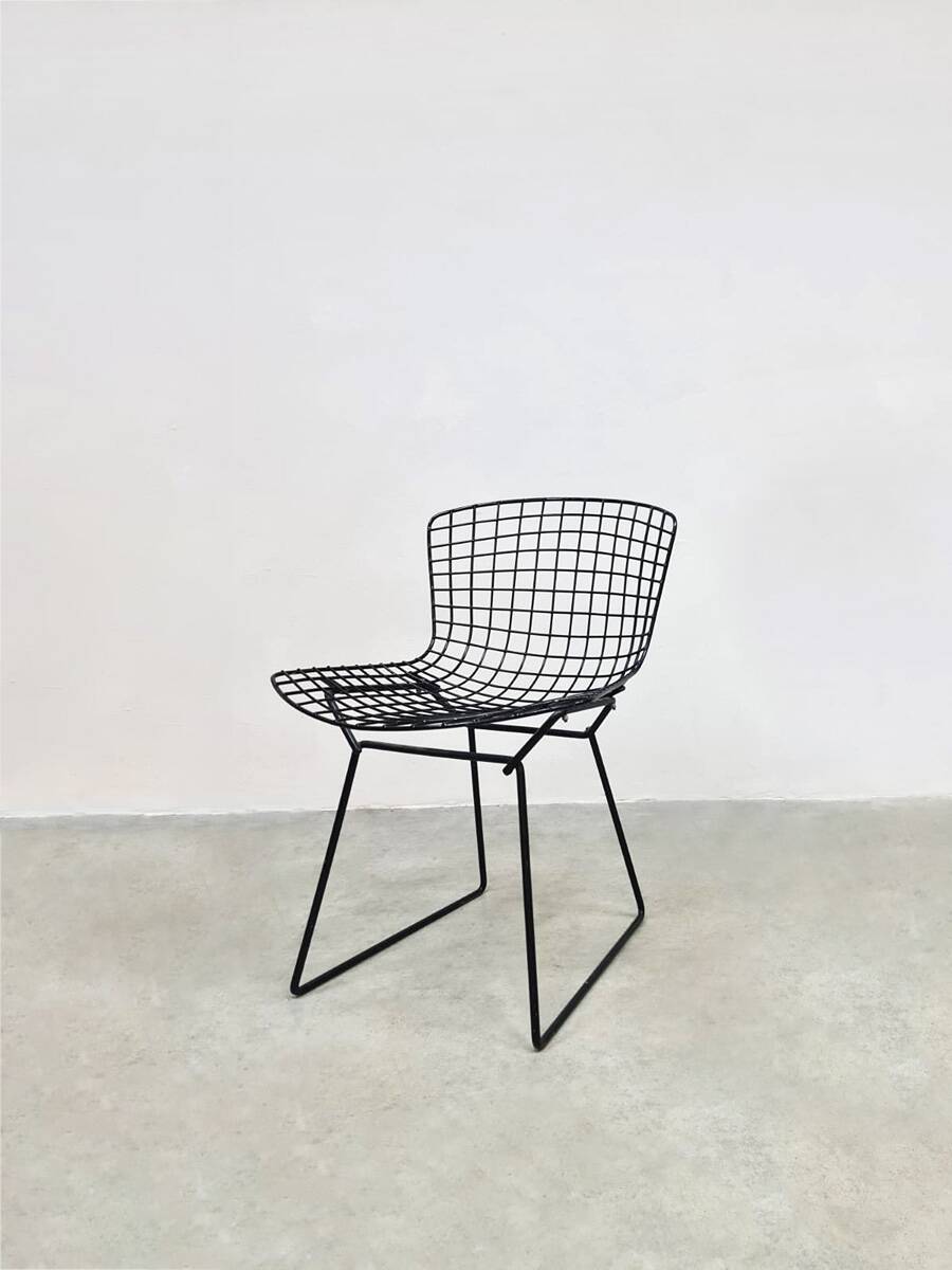 Vintage design wire chair model 420 Harry Bertoia Knoll 1970s