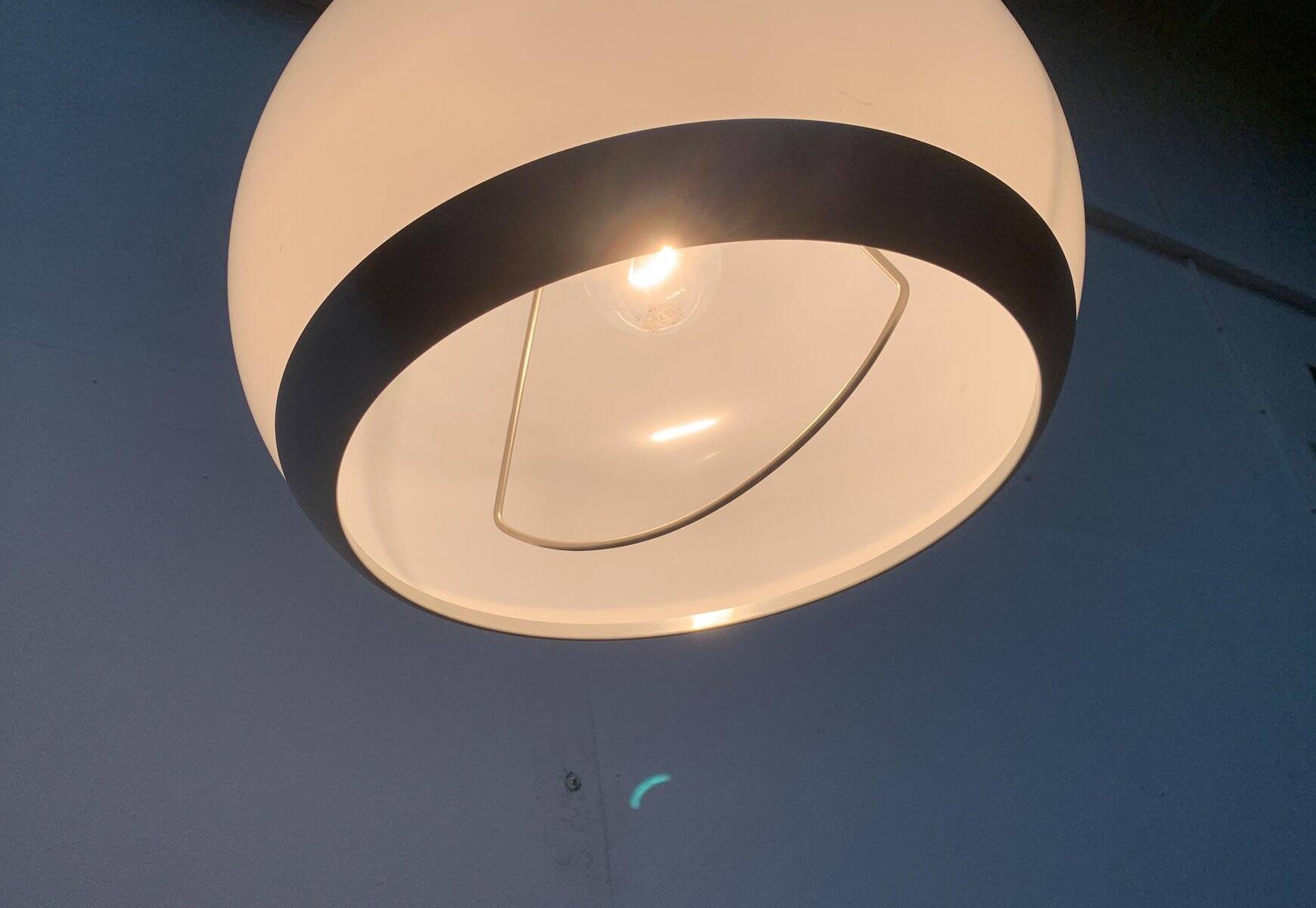 Vintage Italian pendant lamp