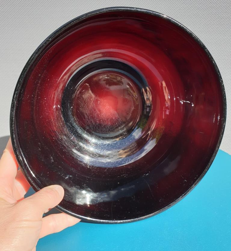 Salad bowl Sierra glass ruby granite frosted Arcoroc 1970