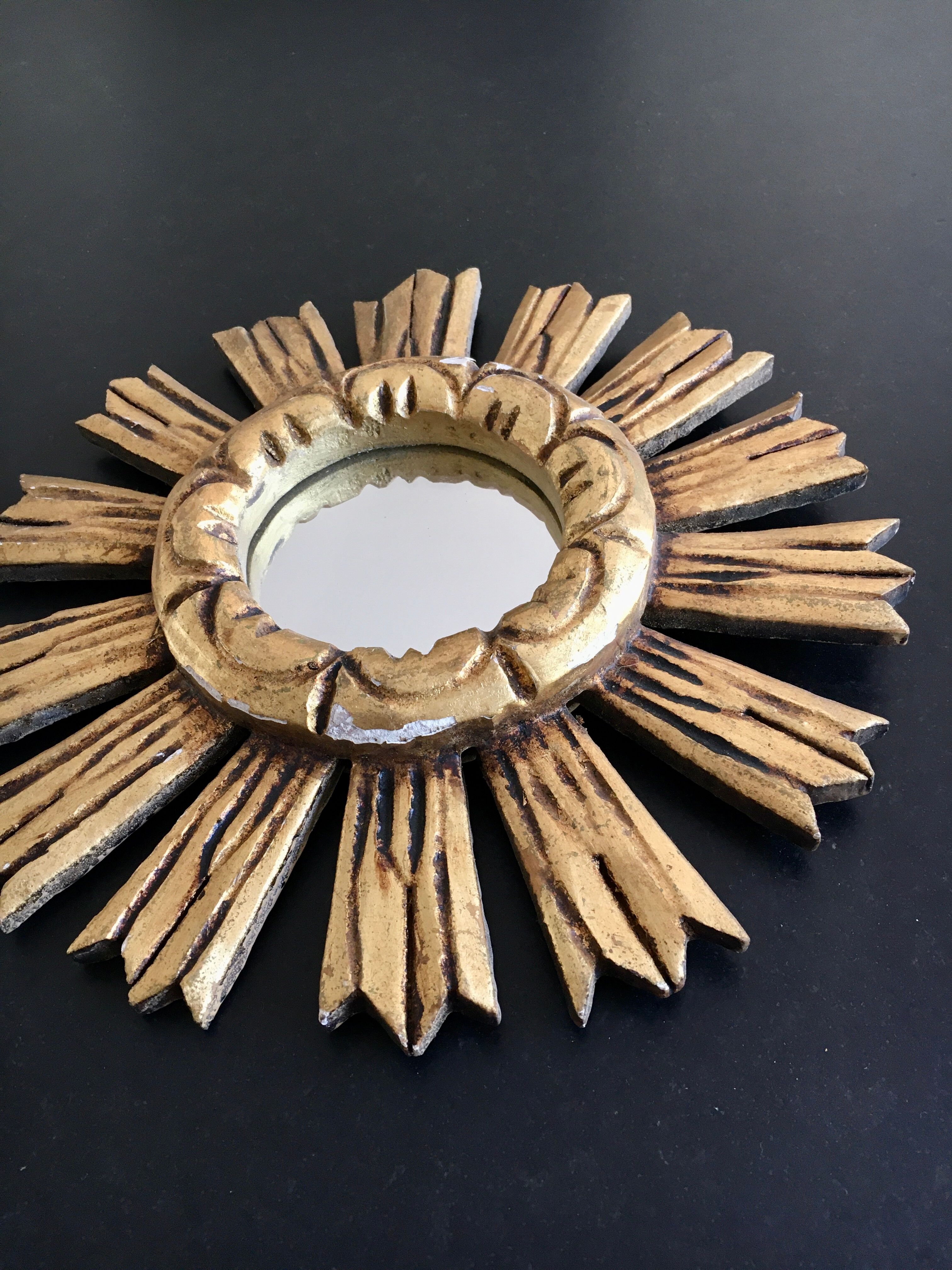 Mirror old sun 1960 wood and gilded plaster 29cm