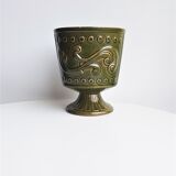 Ceramic pot