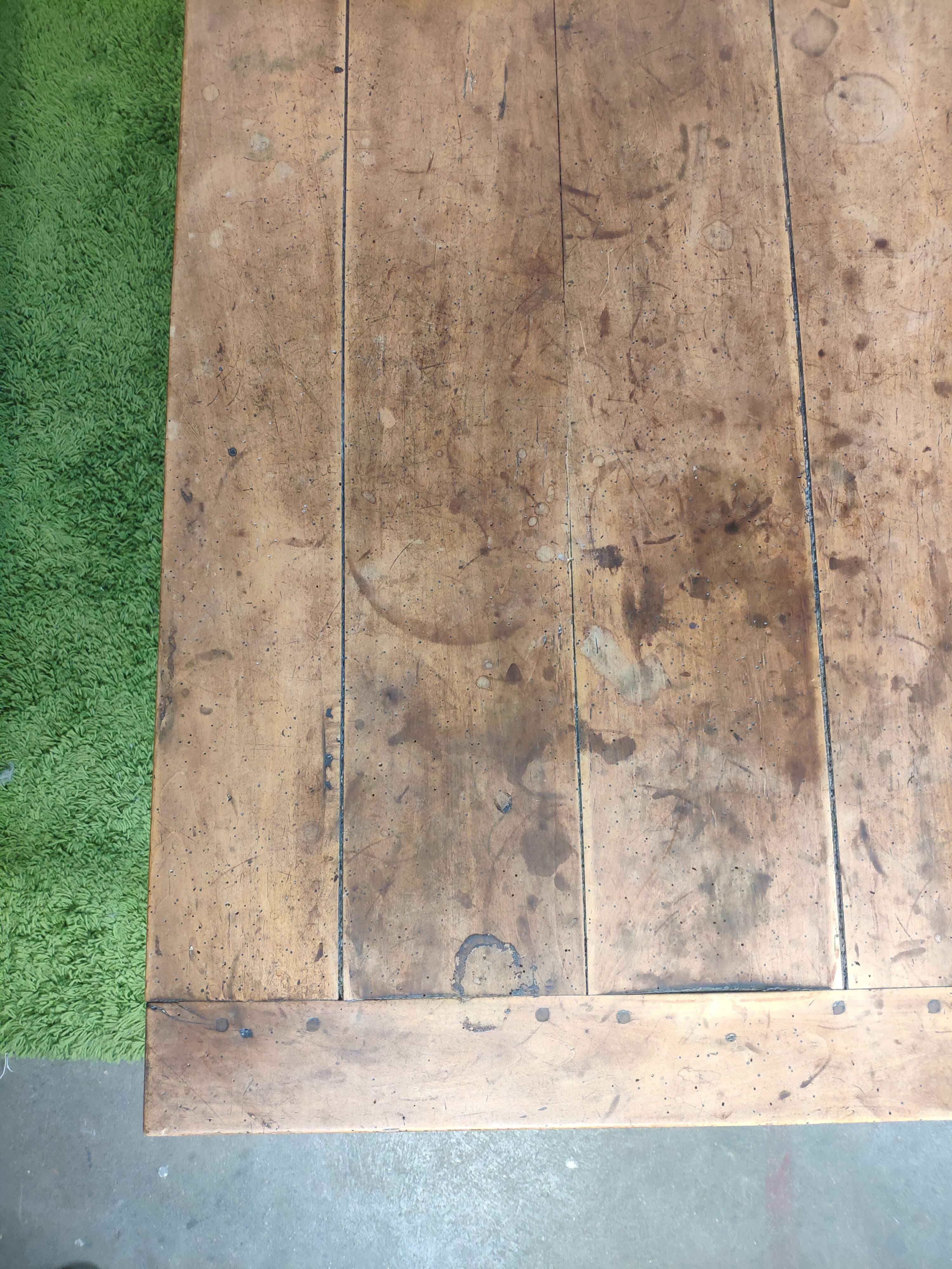 Light wood eating farm table