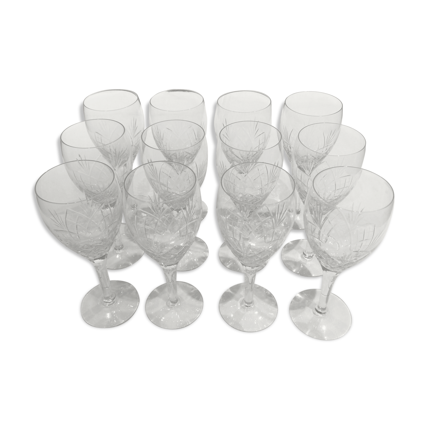 Série de 12 verres à pied en cristal
