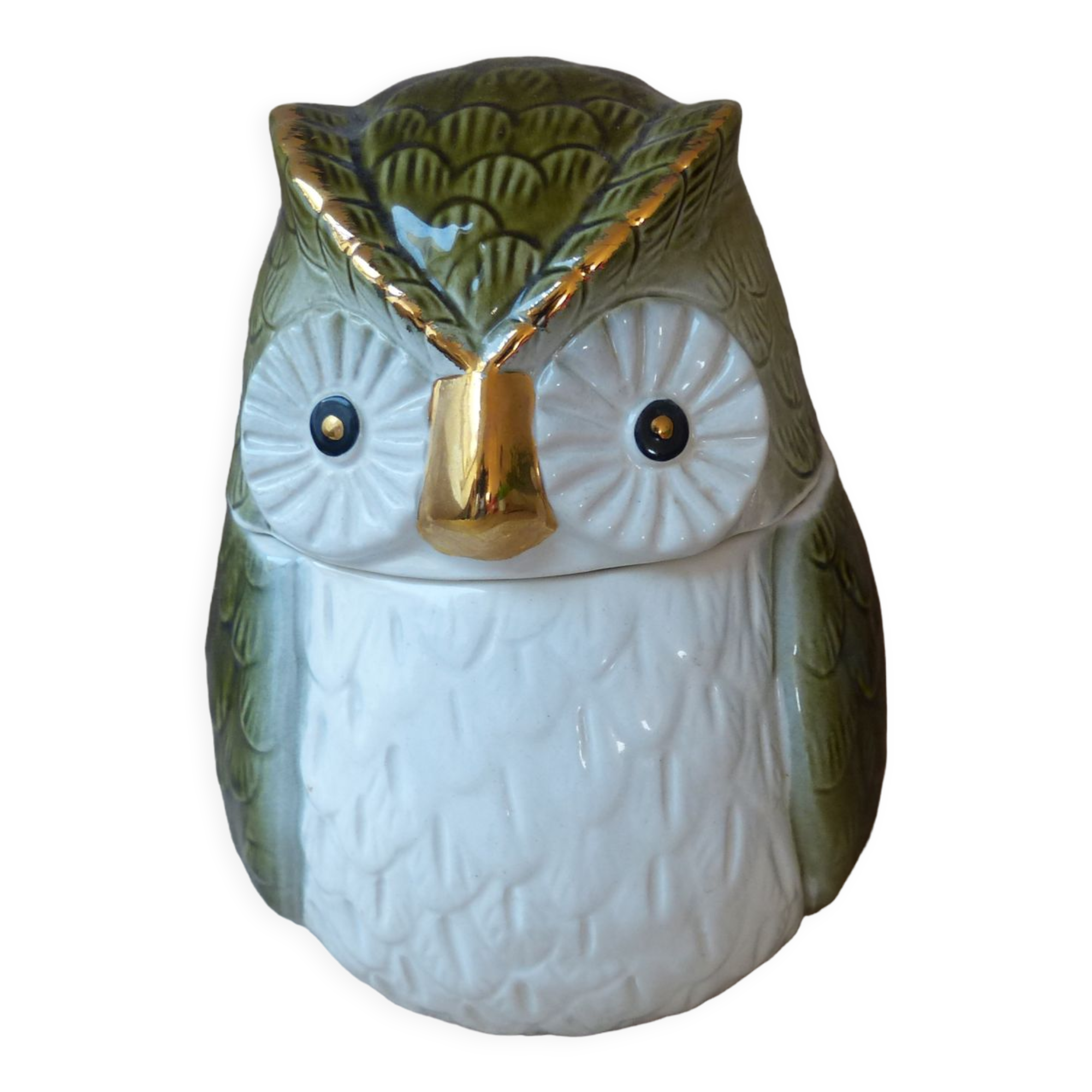 Box with ceramic lid owl shape