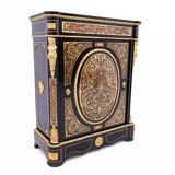 Commode boulle ancienne du milieu du 19ème siècle, France.