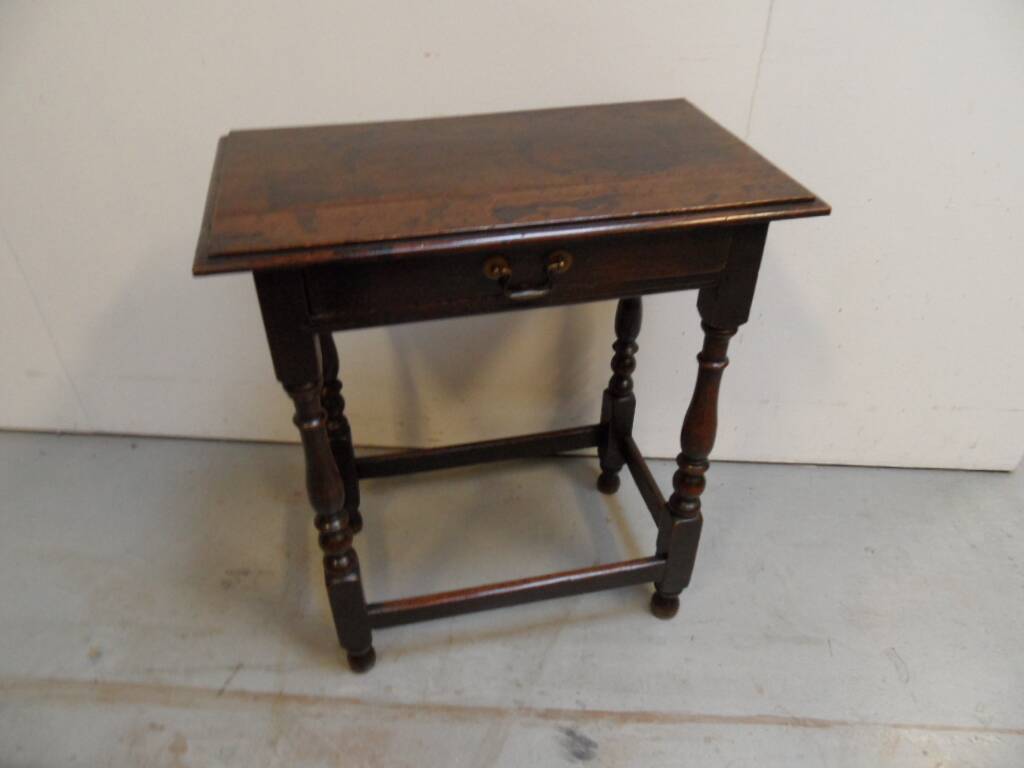 Antique oak sidetable