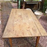 Farm table