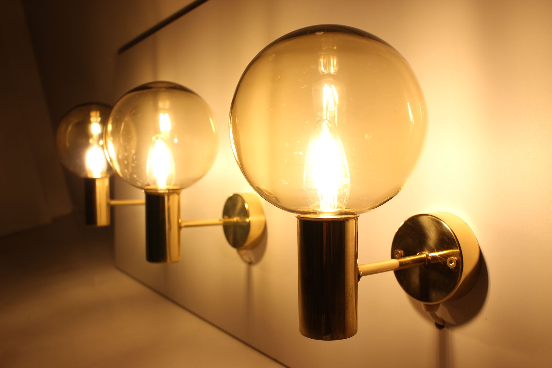 1960s Hans-Agne Jakobsson wall lamp