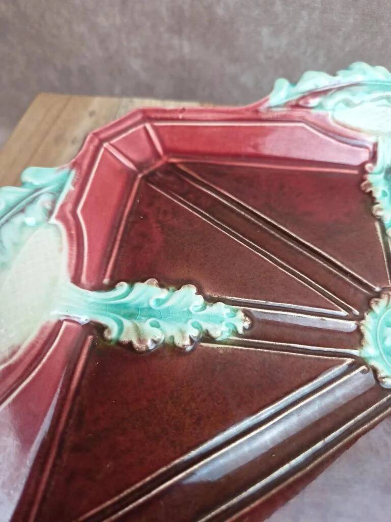 Antique majolica barbotine set – tray and 4 small pots – Art Nouveau