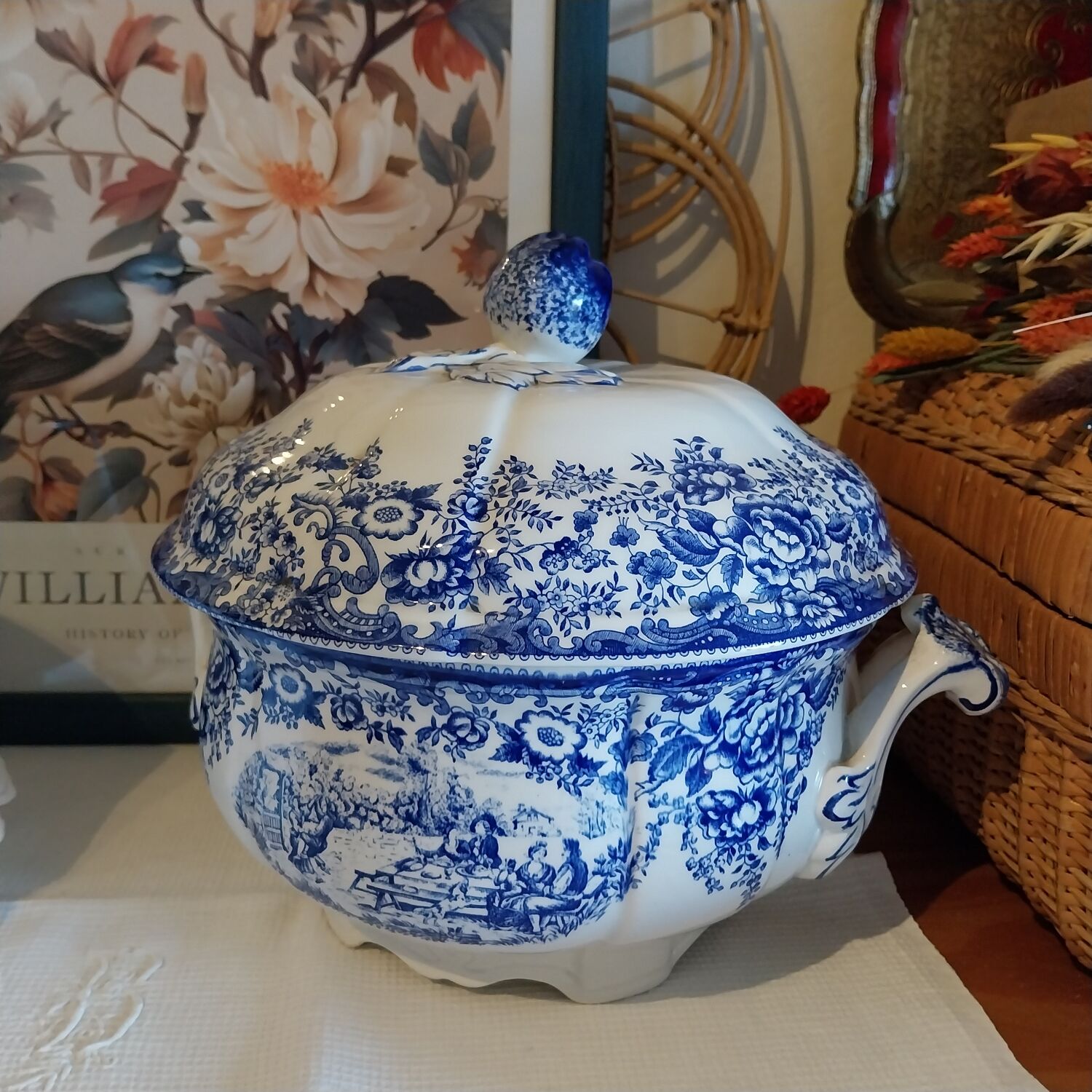Old soup tureen Lunéville K&G toile de Jouy
