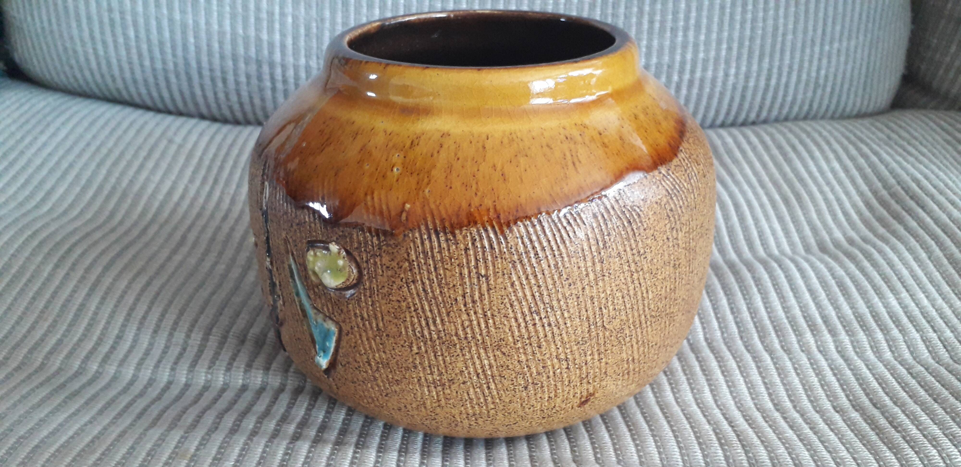 Very original vintage ceramic vase