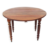 Round flap table