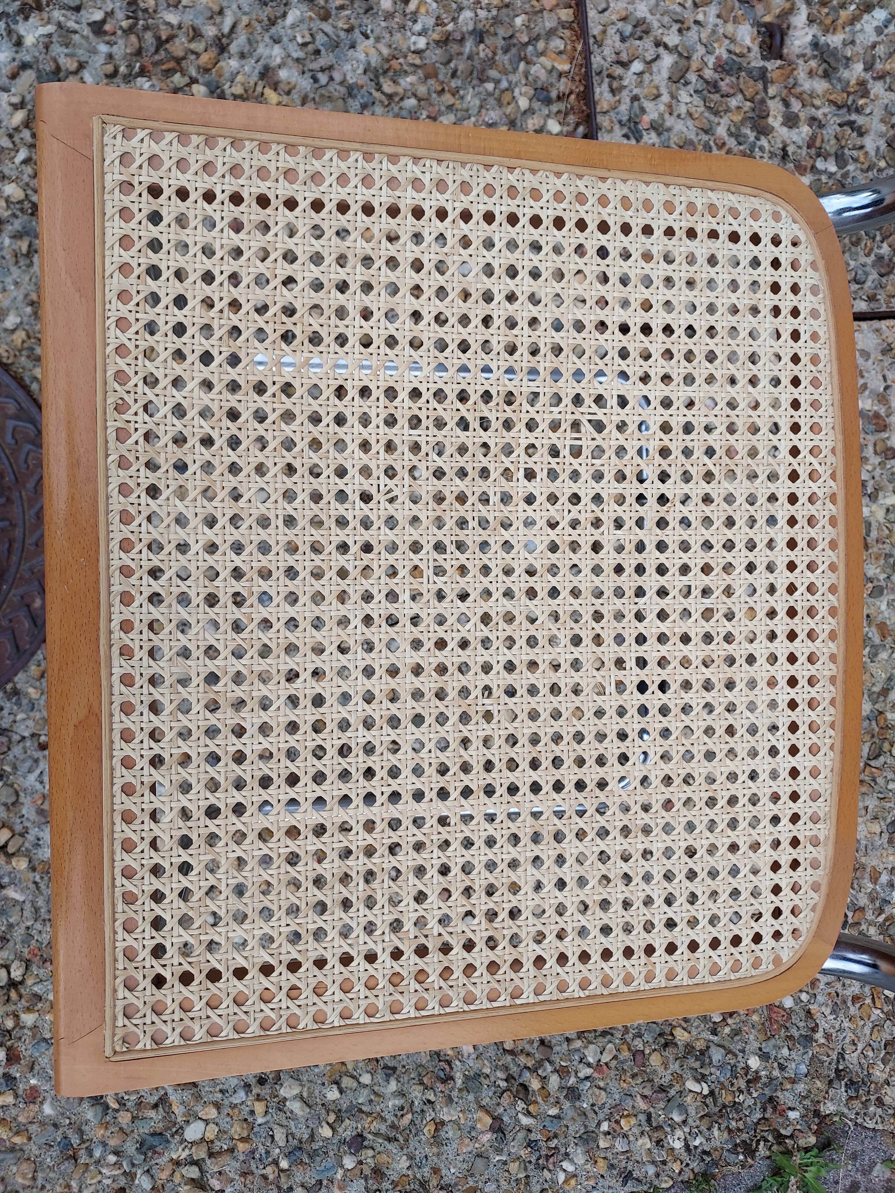 Design chair Marcel Breuer B32