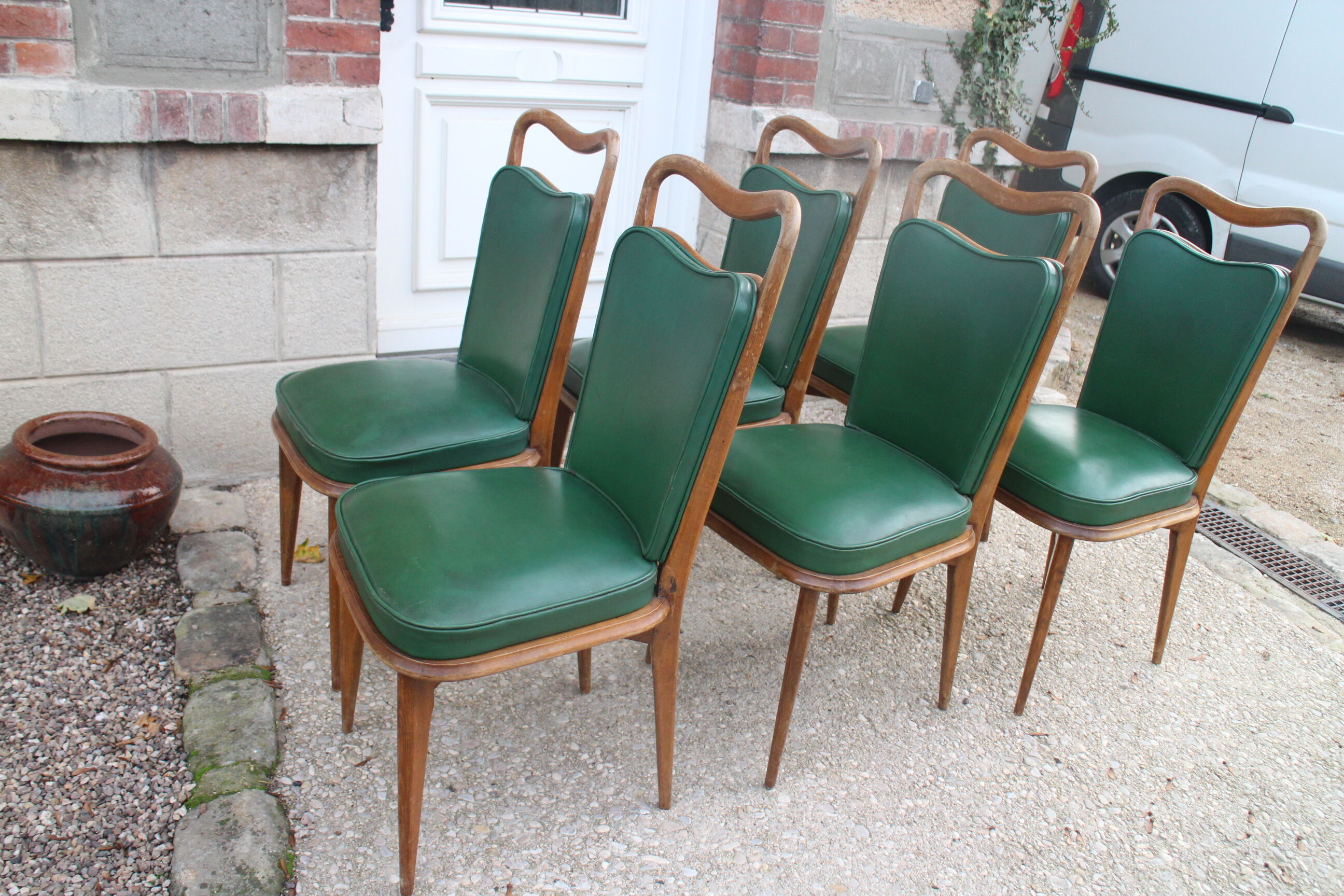 Série 6 chaises simili cuir vert 1950